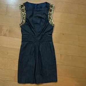 Monique Lhuillier Dress